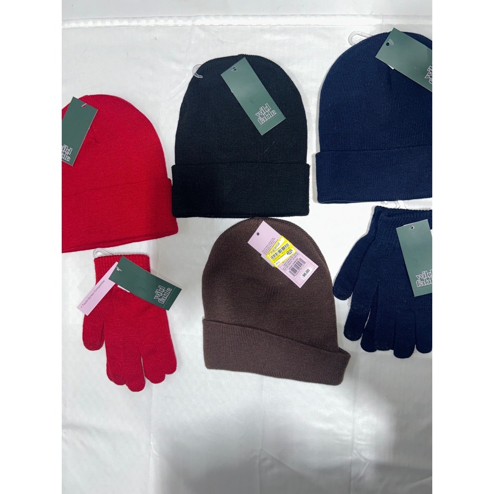 Wild Fable Beanie and Glove Bundle 6pc Set NWT Black Navy Red Brown Tech Gloves